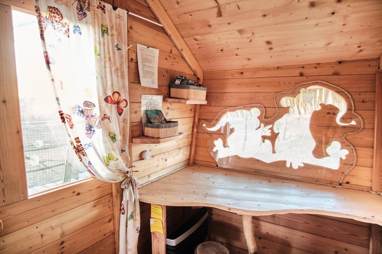 Treehouse Kremilek Villa Jesenice  Exterior photo